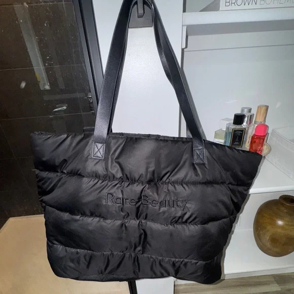 Rare Beauty Puffer Tote Bag - Picture 1 of 2